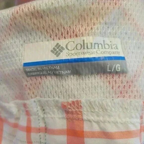 Columbia Women's White & Peach Nylon Plaid Silver Ridge Short Sleeve Button Down - Picture 12 of 13